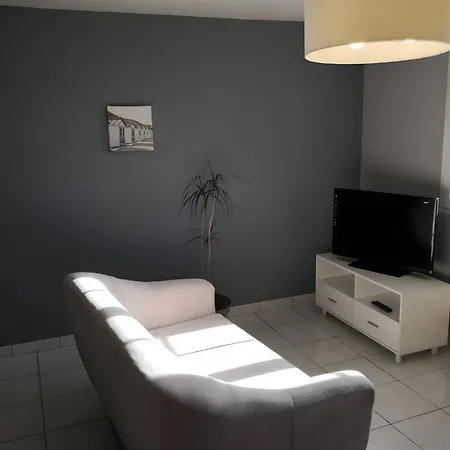 Grand Avec 2